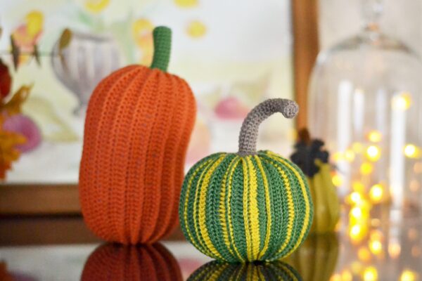 Green pumpkin free crochet pattern