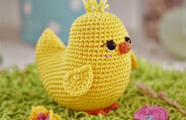 chu chu the chick crochet pattern - amigurumi chicken toy pattern - Easter decoration - easter pattern - center piece , by Natalia Manfre LaCigogne (2)